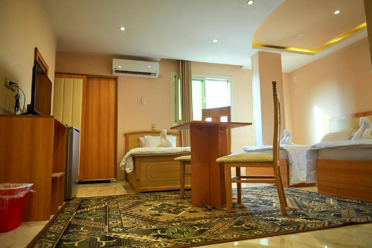 Grand Golden Pyramids View Hotel Kafret el-Gabal Exterior foto