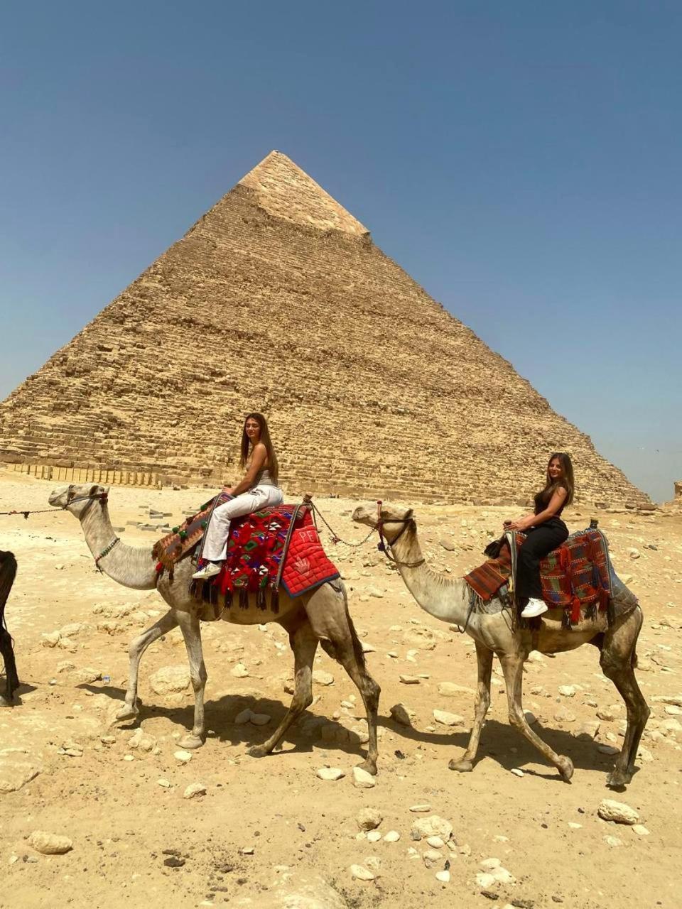 Grand Golden Pyramids View Hotel Kafret el-Gabal Exterior foto